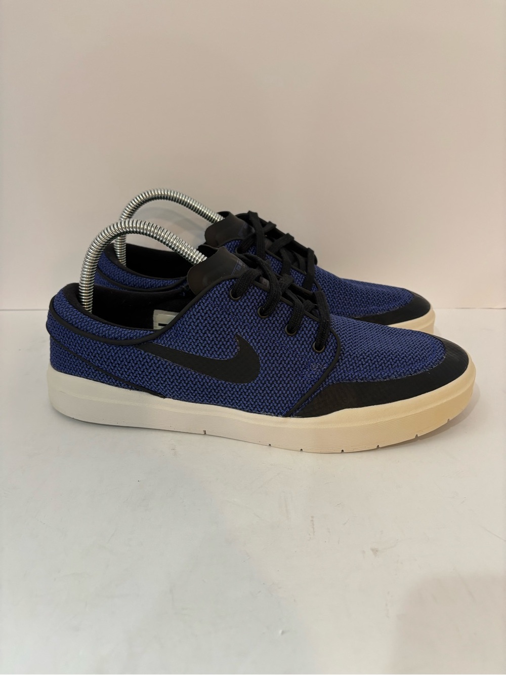 Nike Janoski size 9